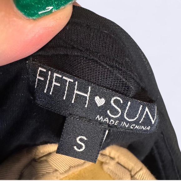 Fifth Sun Black and Gold Tiger Graphic Long Sleeve top size small sheer hemline - Picture 7 of 8